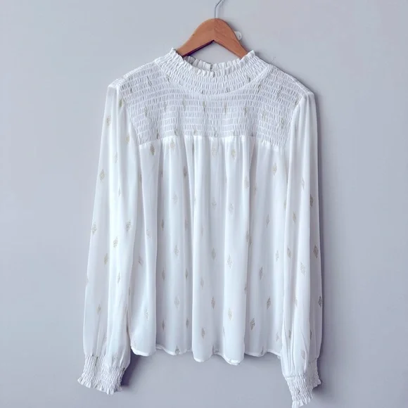 Hem and Thread ivory with gold details blouse - Picture 1 of 11